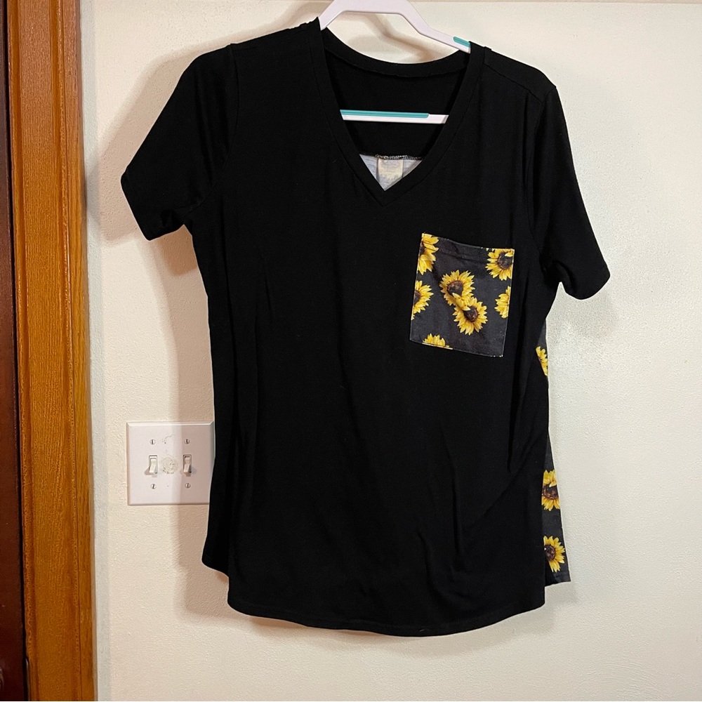 Sunflower V-neck T-shirt